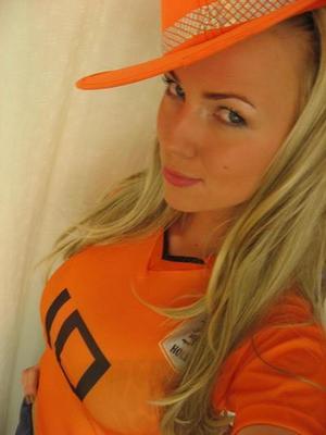 Avz - Luv-search.com